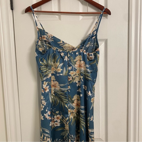 Drape Neck Floral Dress-Teal - Picture 5 of 5